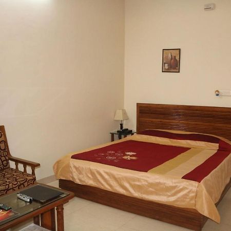 Hotel Shakti Palace Churu Экстерьер фото