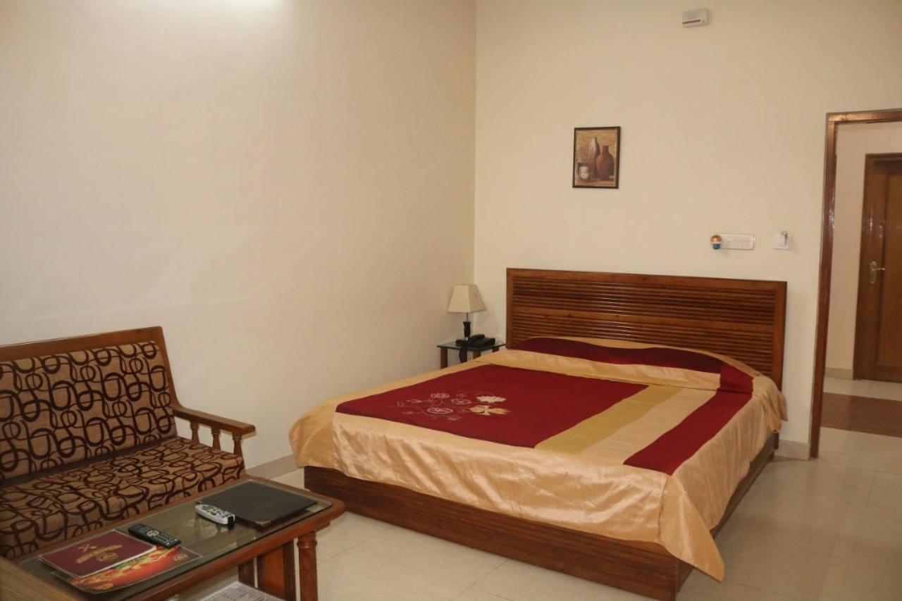 Hotel Shakti Palace Churu Экстерьер фото