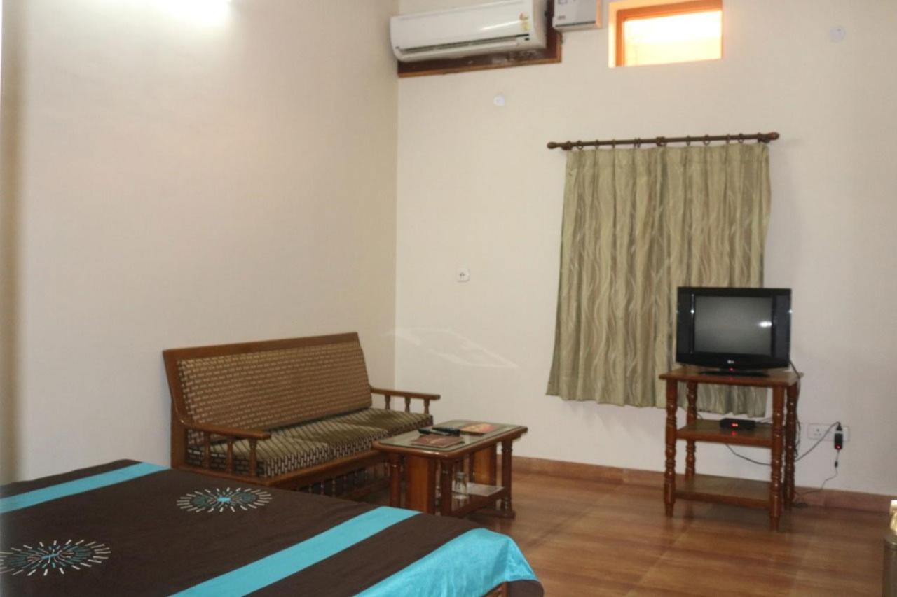 Hotel Shakti Palace Churu Экстерьер фото